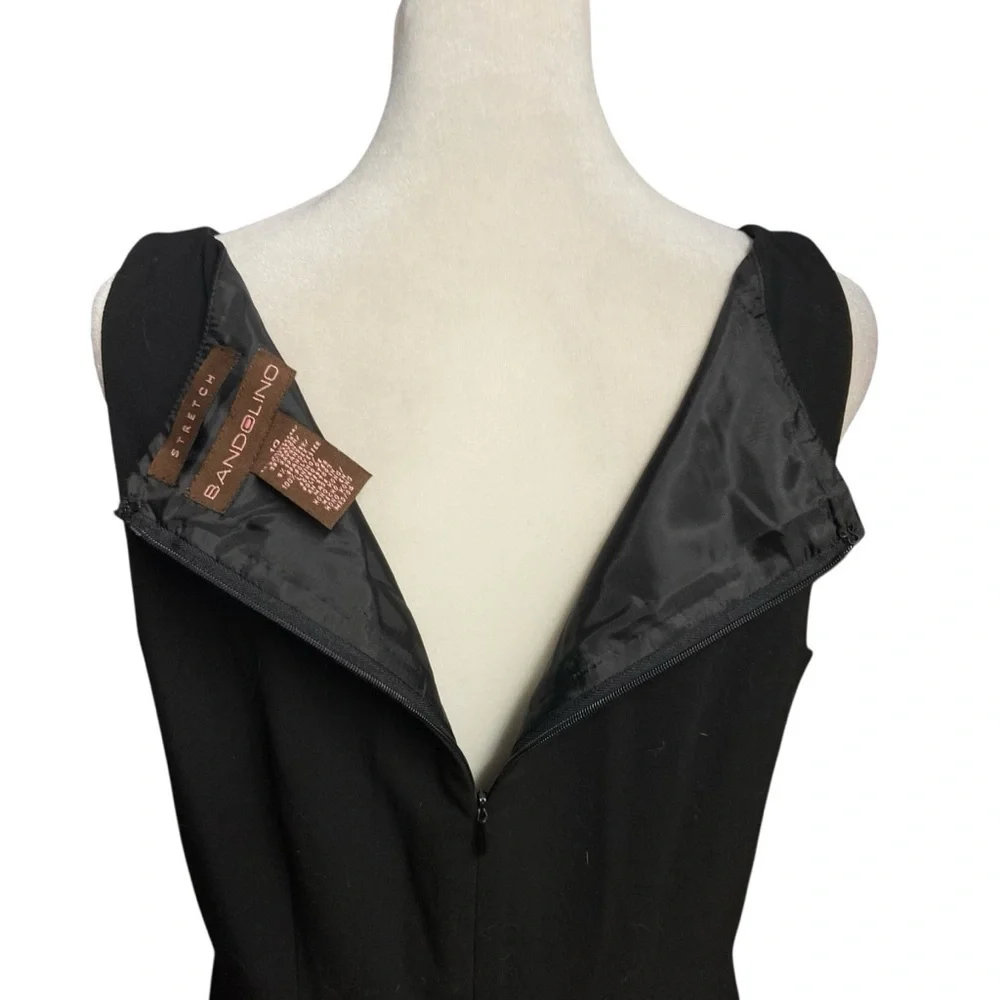 Bandolino Sleeveless Shift Dress Size 10 Black Bottom Ruffle Stretch LBD Classic - Picture 4 of 11